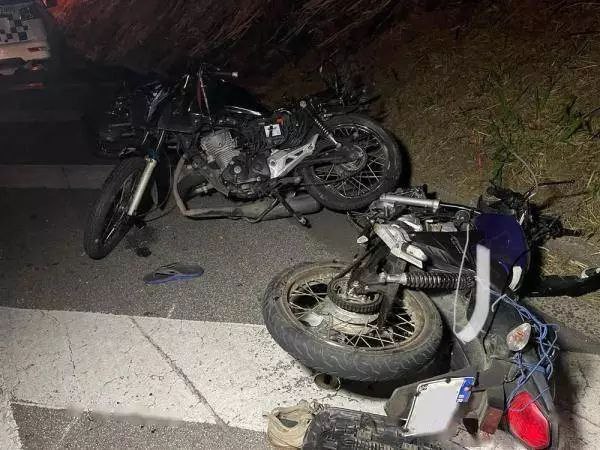 巴西一摩托车队发生连环相撞事故 致3死27伤