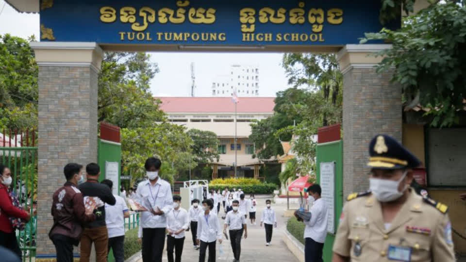柬埔寨为准备今年全国高考，计划开支超500万美元！