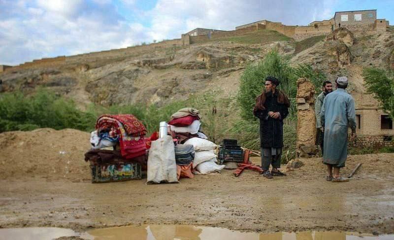 阿富汗西部爆发洪灾酿50人死