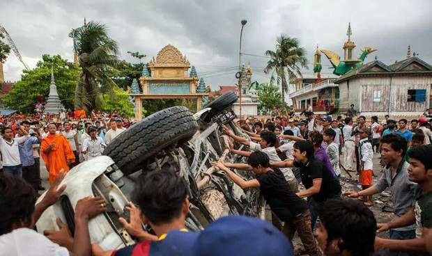 西方为何喜欢在柬埔寨搞“破坏”呢
